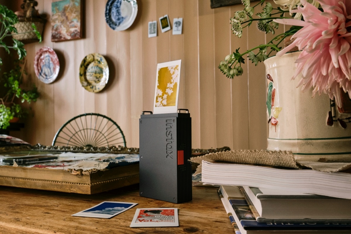 ฟูจิฟิล์ม เปิดตัว instax mini Link+ สมาร์ตโฟนปรินเตอร์รุ่นพรีเมียม